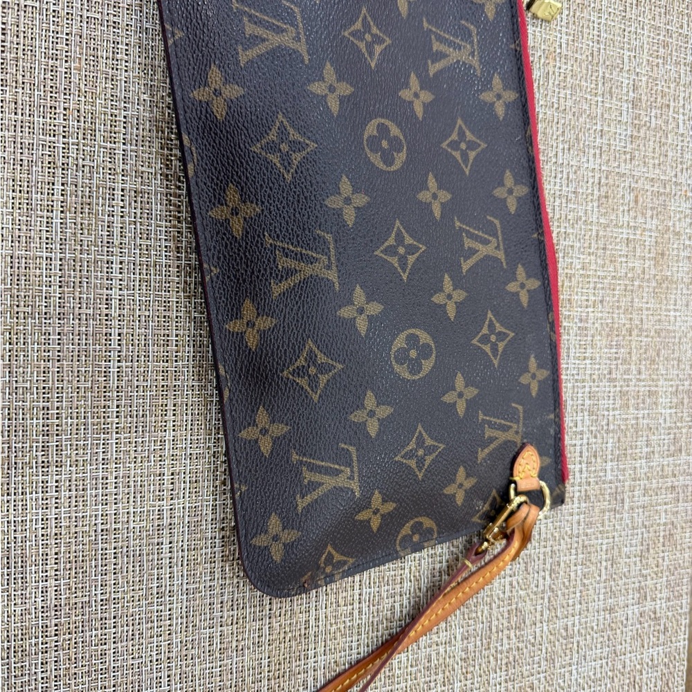 Louis Vuitton Monogram never full Brown and Red pochette - Picture 2 of 14
